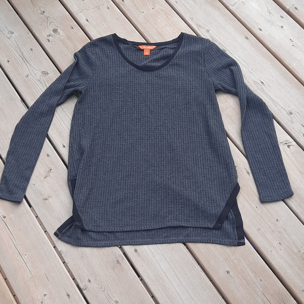 Long sleeve tee